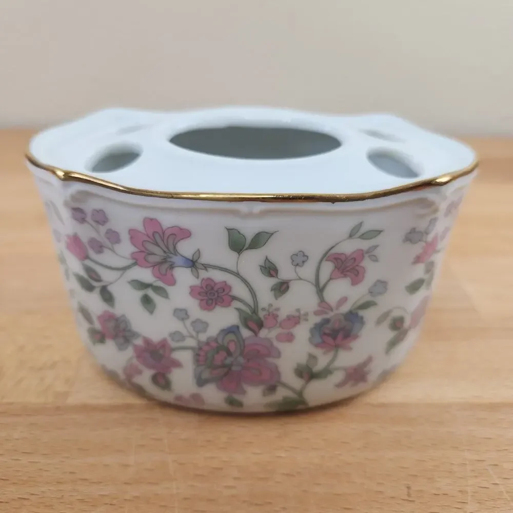 Vintage Takahashi San Francisco Porcelain Bathroom Set- Pastel Floral- Soap Dish